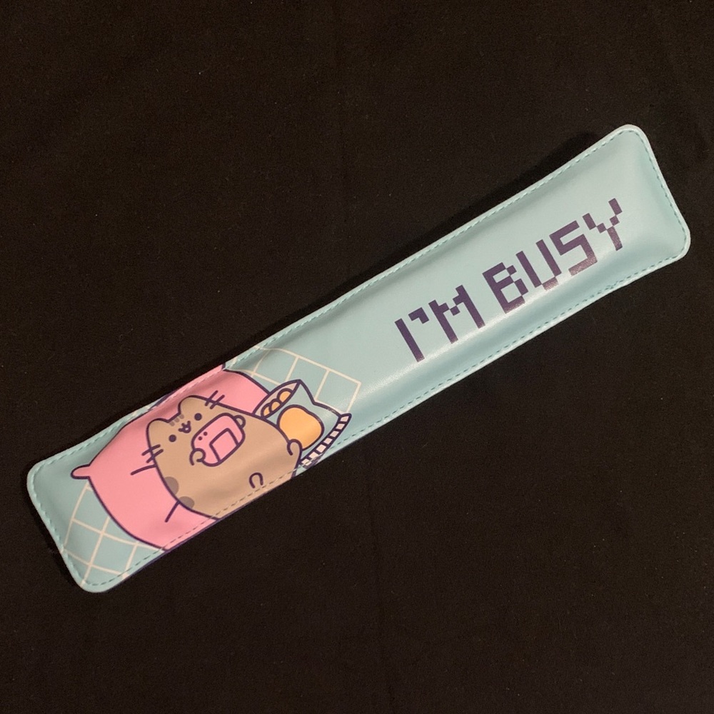 Pusheen Computer Wrist Rest “I’m Busy” Gamer Theme